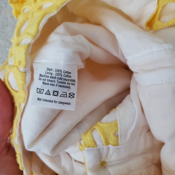 Janie and Jack Girls Eyelet Romper in Sunshine Yellow sz3 - Picture 4 of 14